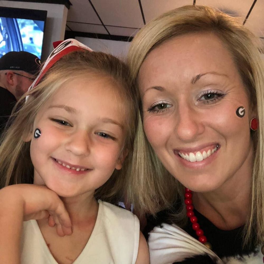 Meet your Posher, Monica